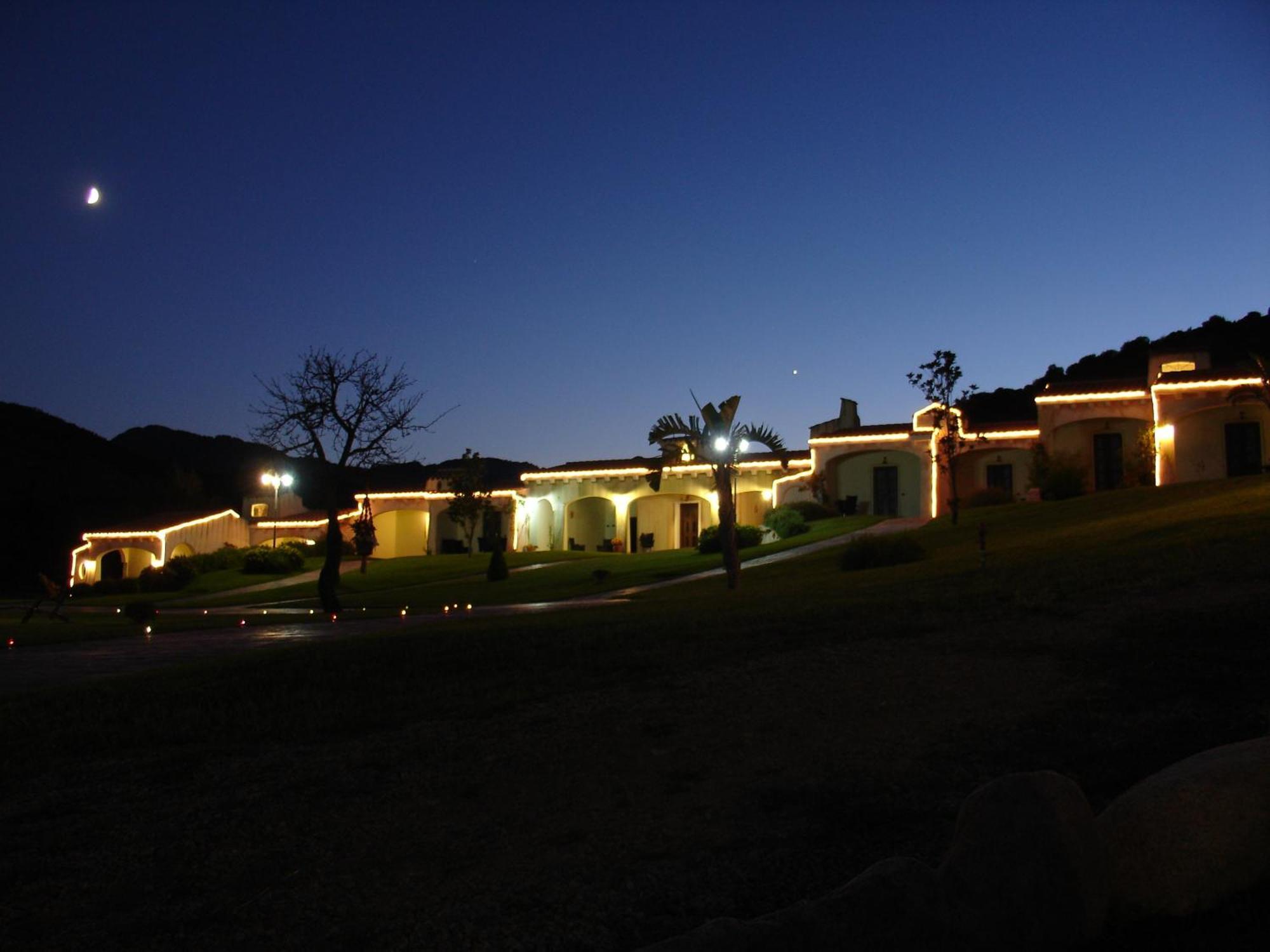 Tenuta Le Terre 1927 Guest House ซาน เตโอโดโร ภายนอก รูปภาพ