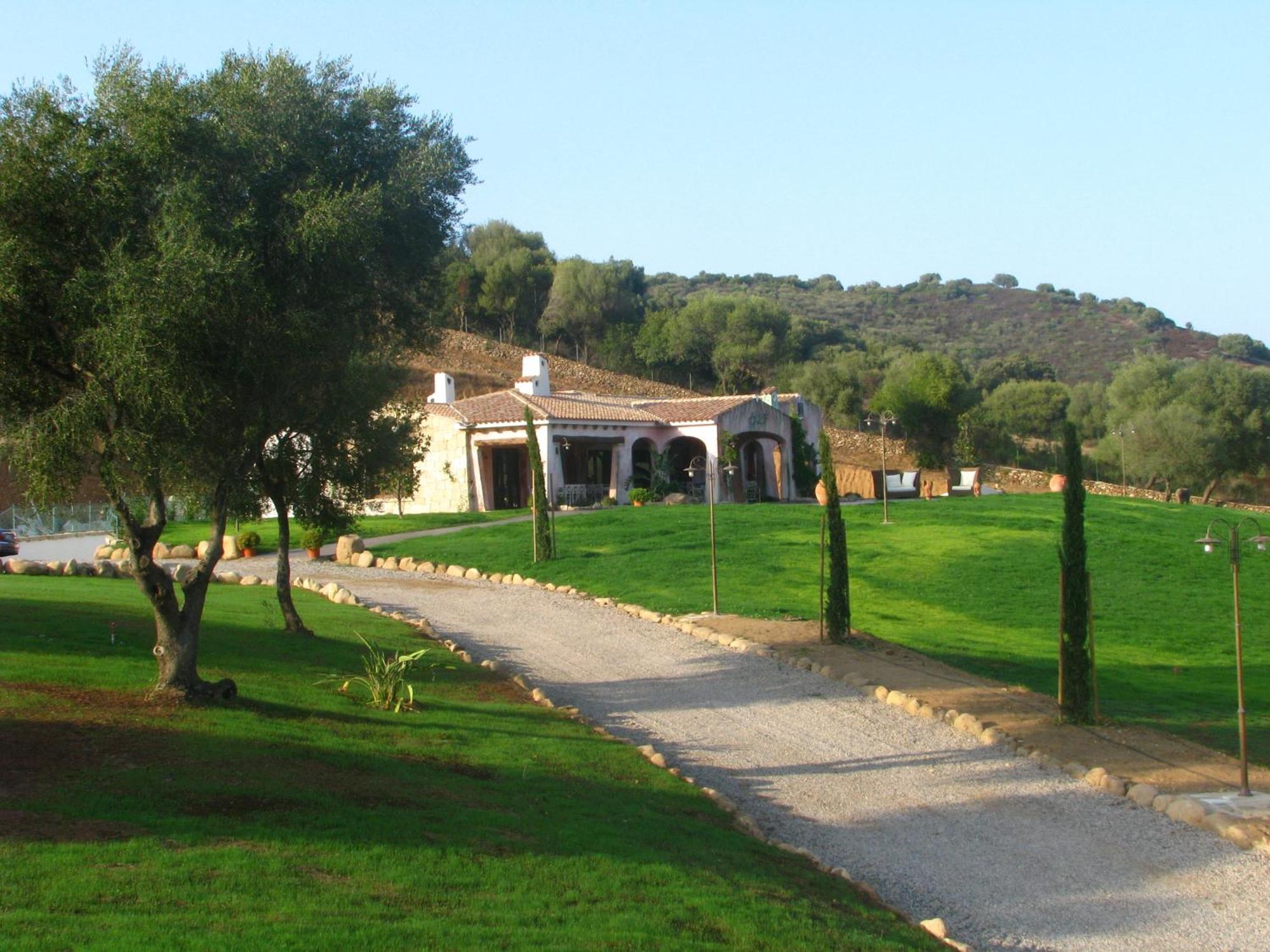 Tenuta Le Terre 1927 Guest House ซาน เตโอโดโร ภายนอก รูปภาพ